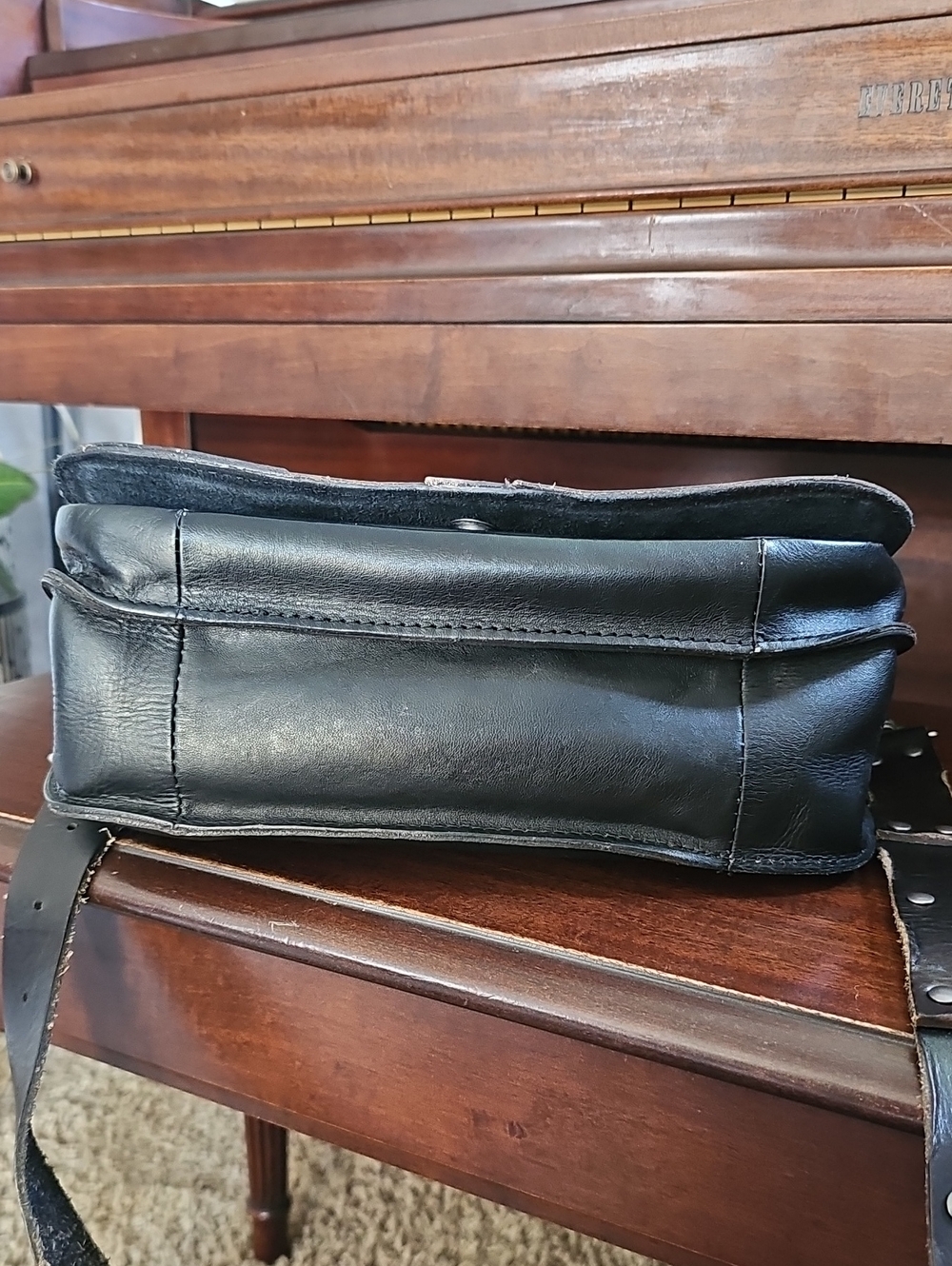 Patricia Nash Purse Rosa Leather Studded Distressed Crossbody Shoulder Bag - Picture 12 of 15